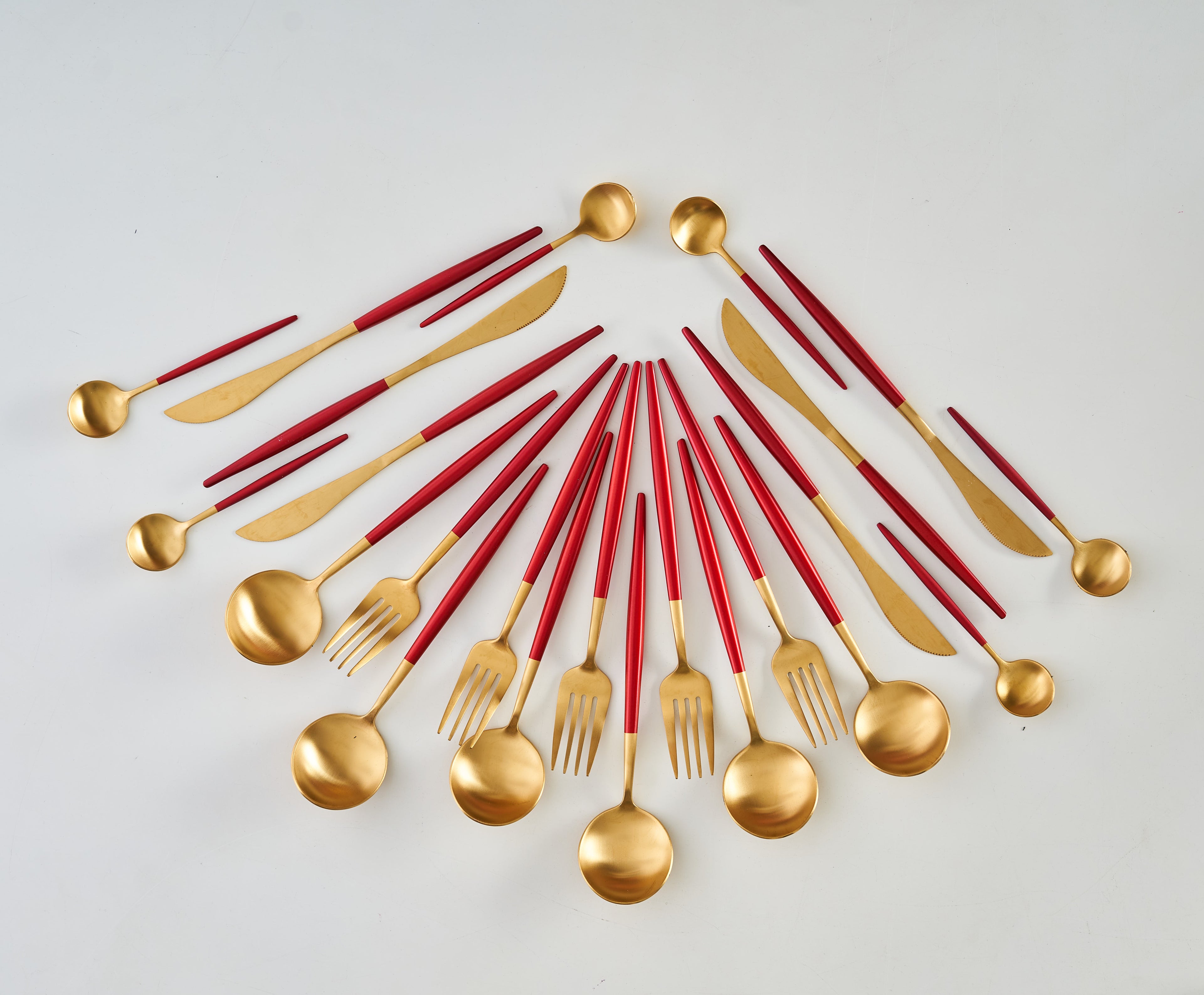 Red/Gold 4 Pcs Spoons Set
