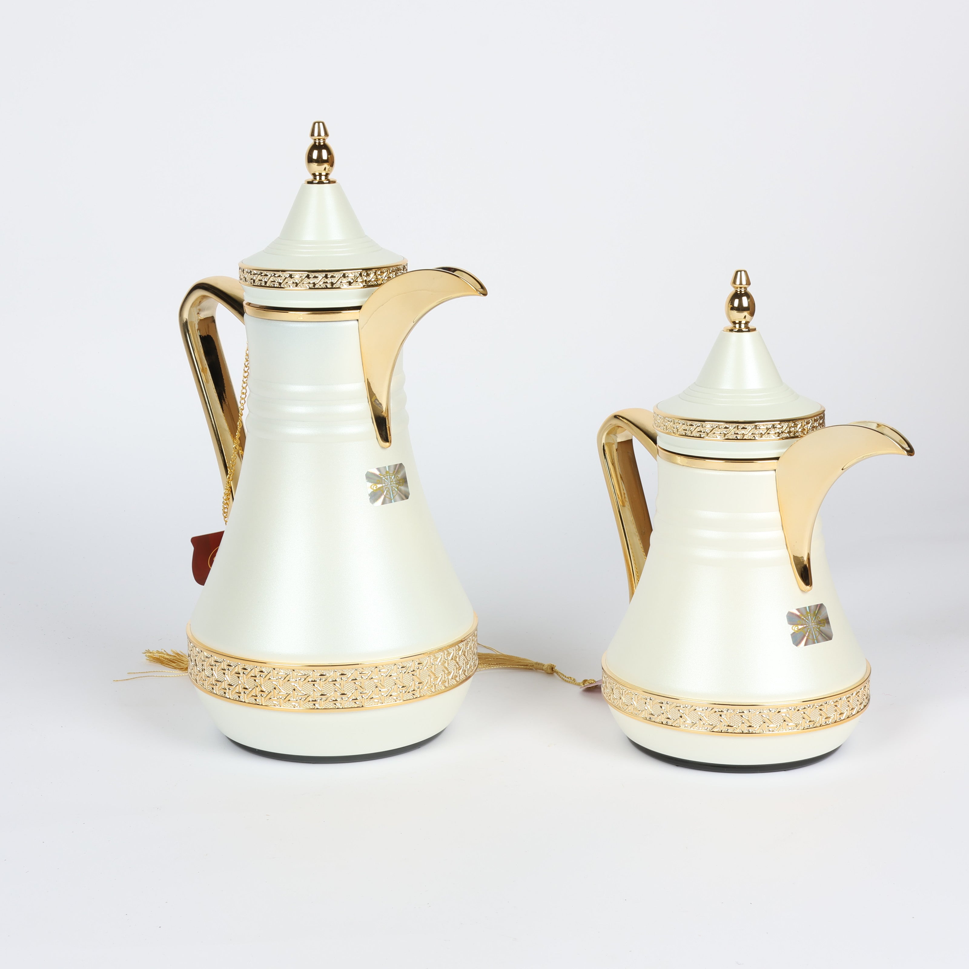 طقم-ترمس-شاي-وقهوة-عربي-كريمي-وذهبي-قطعتين-cau-2pcs-rwg
