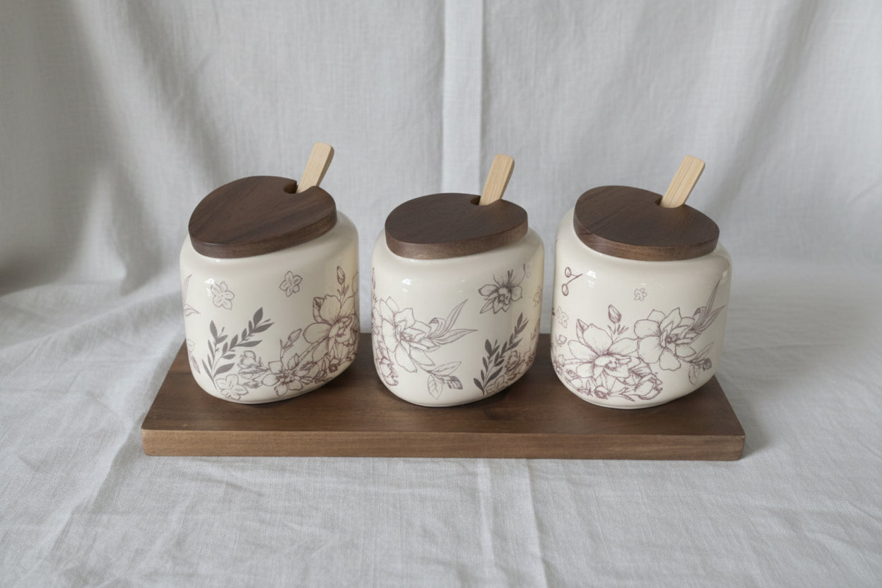 La Maya White Florals 3 Pcs Spice Set W/Tray