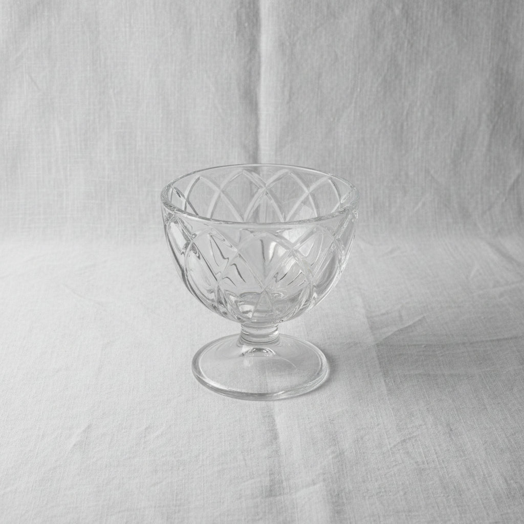 Cream Glass Glass - Style 081