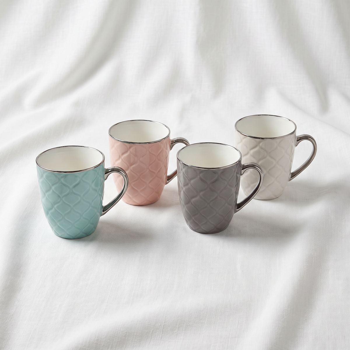 Porcelain Mug Set in Box 4 Pcs