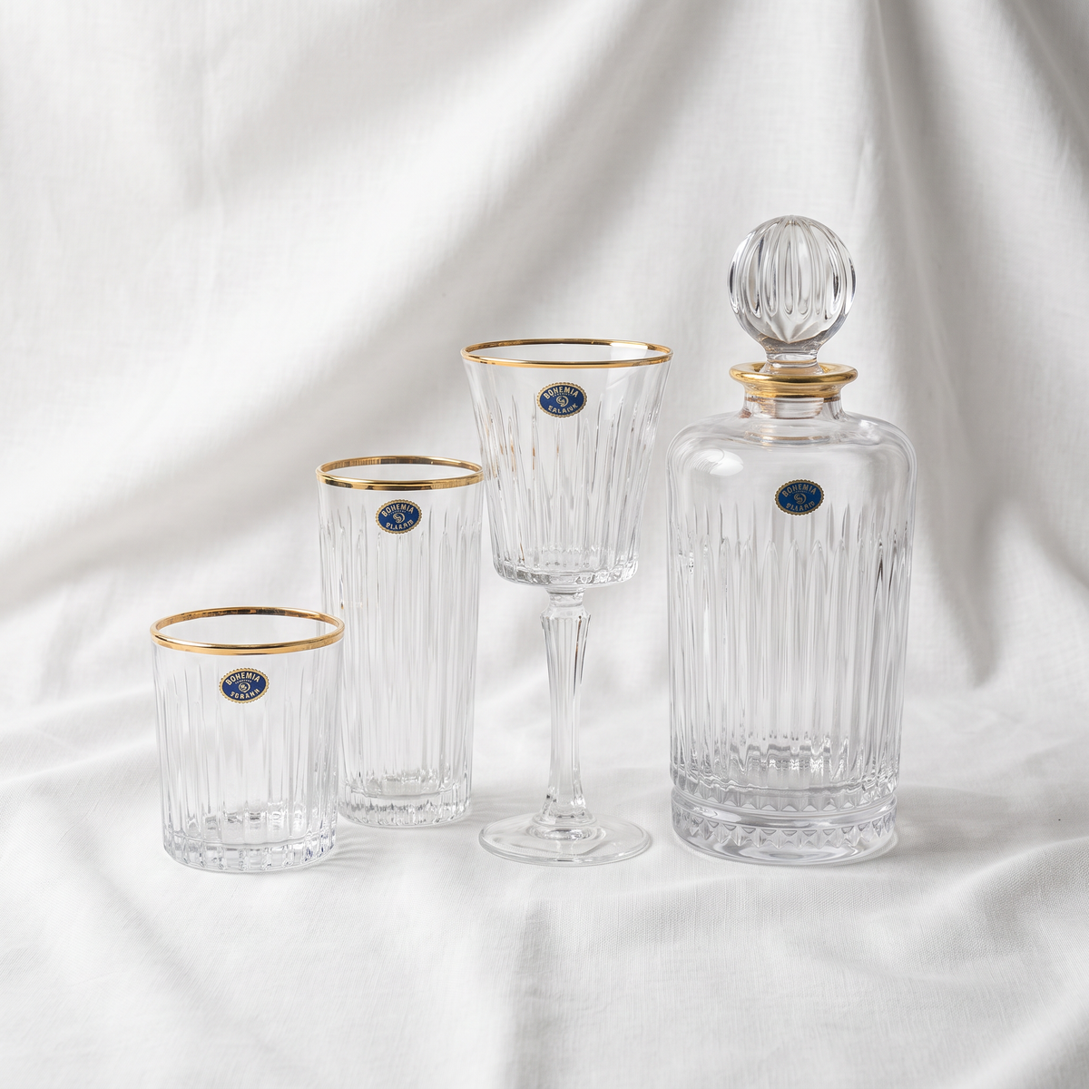 Assorted Gold Crystal Cups (19-Piece)