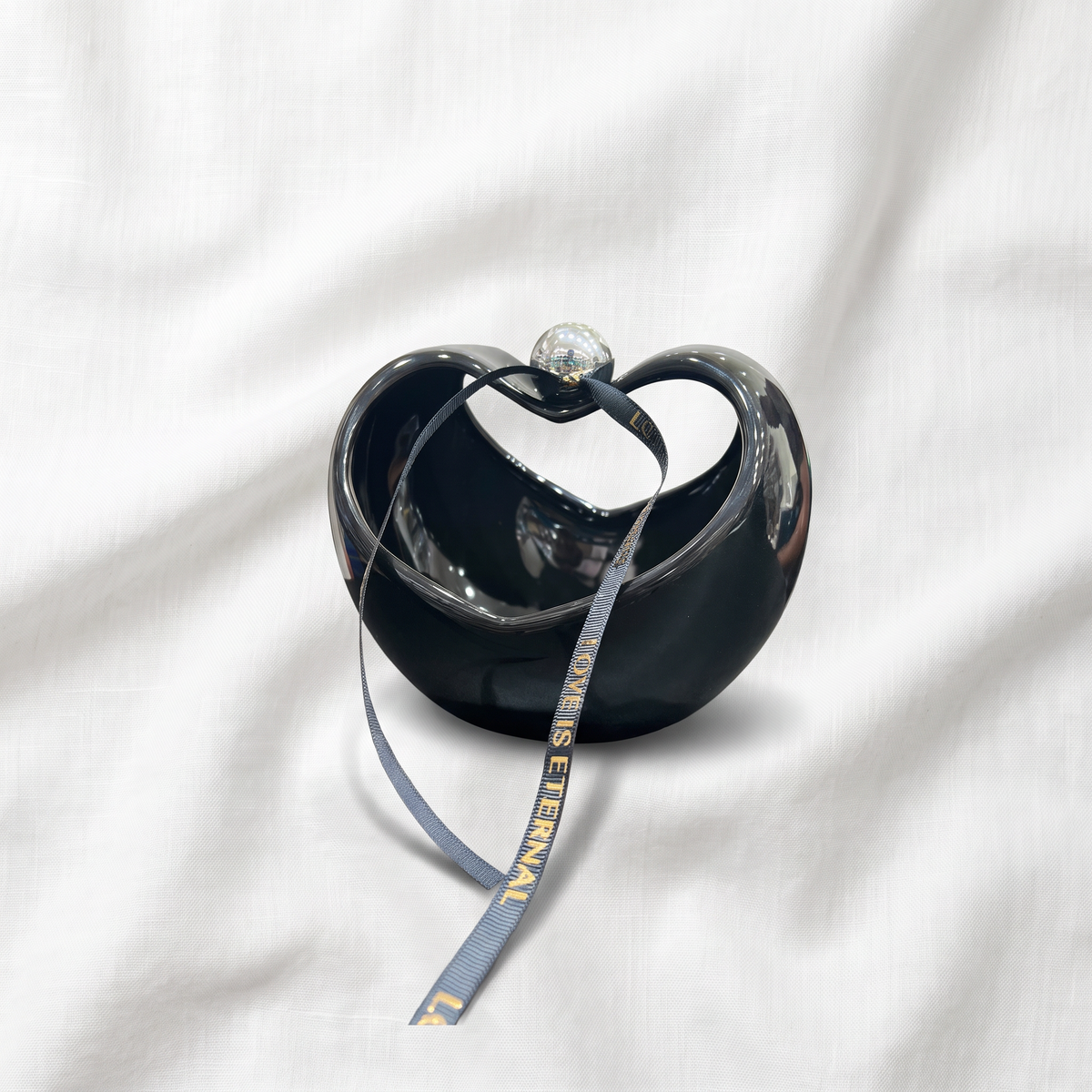 The La Maya Onyx Ceramic Heart-Handle Serving Tray