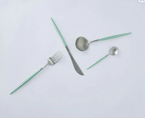Contemporary Emerald Green & Silver 4-Piece Spoon Set