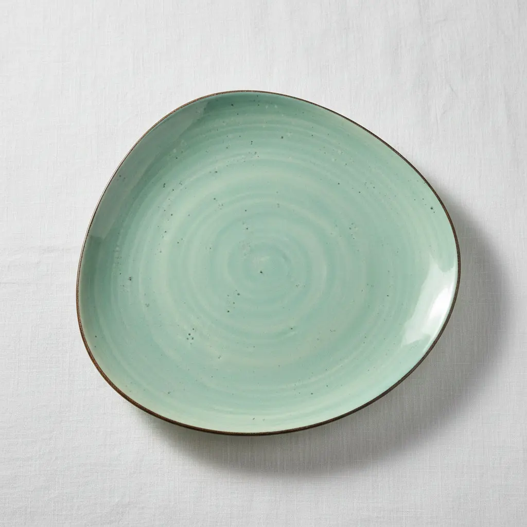 Minimalist Elegant Porcelain Individual Plate