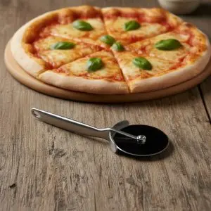 The Shengya Minimalist Precision Cutter (Shengya Pizza Slicer 23.8cm)