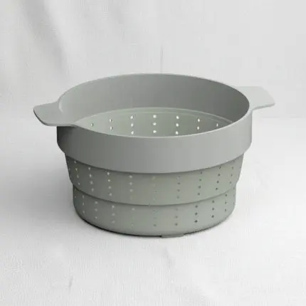 The Minimalist Culinary Studio (Steam & Strain Balance 24cm)