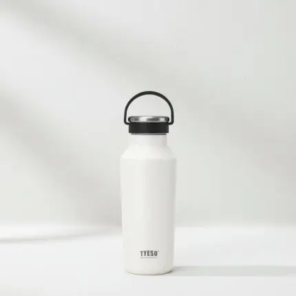TYESO Vacuum Insulated Sports Bottle with Soft Silicone Handle (500ml)