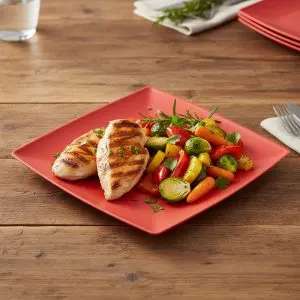 Zahraa Red Squared Dessert Plate (20cm)