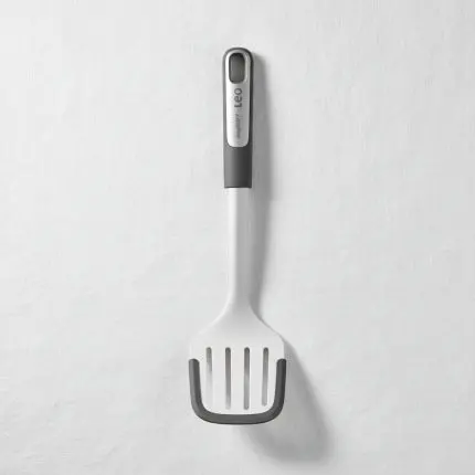 Slotted turner Graphite
