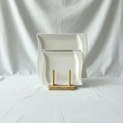 The Fino Minimalist 18-Piece Porcelain Dinnerware Suite