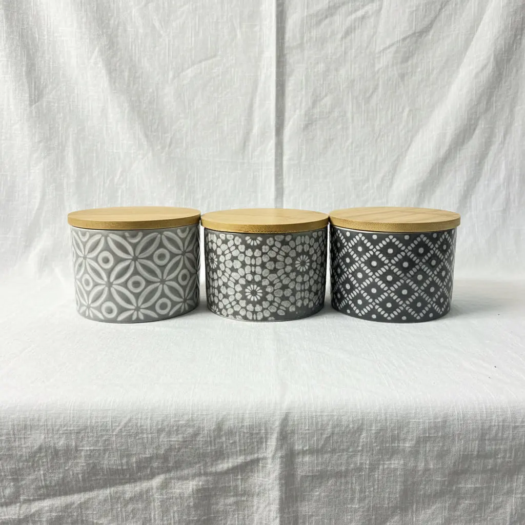 The Element Medium Glass Spice Jar Set (3-Piece)