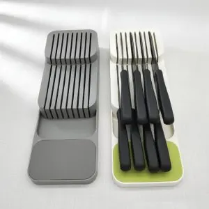 The Obsidian Architectural Blade Vault (Minimalist Knife Storage Box)