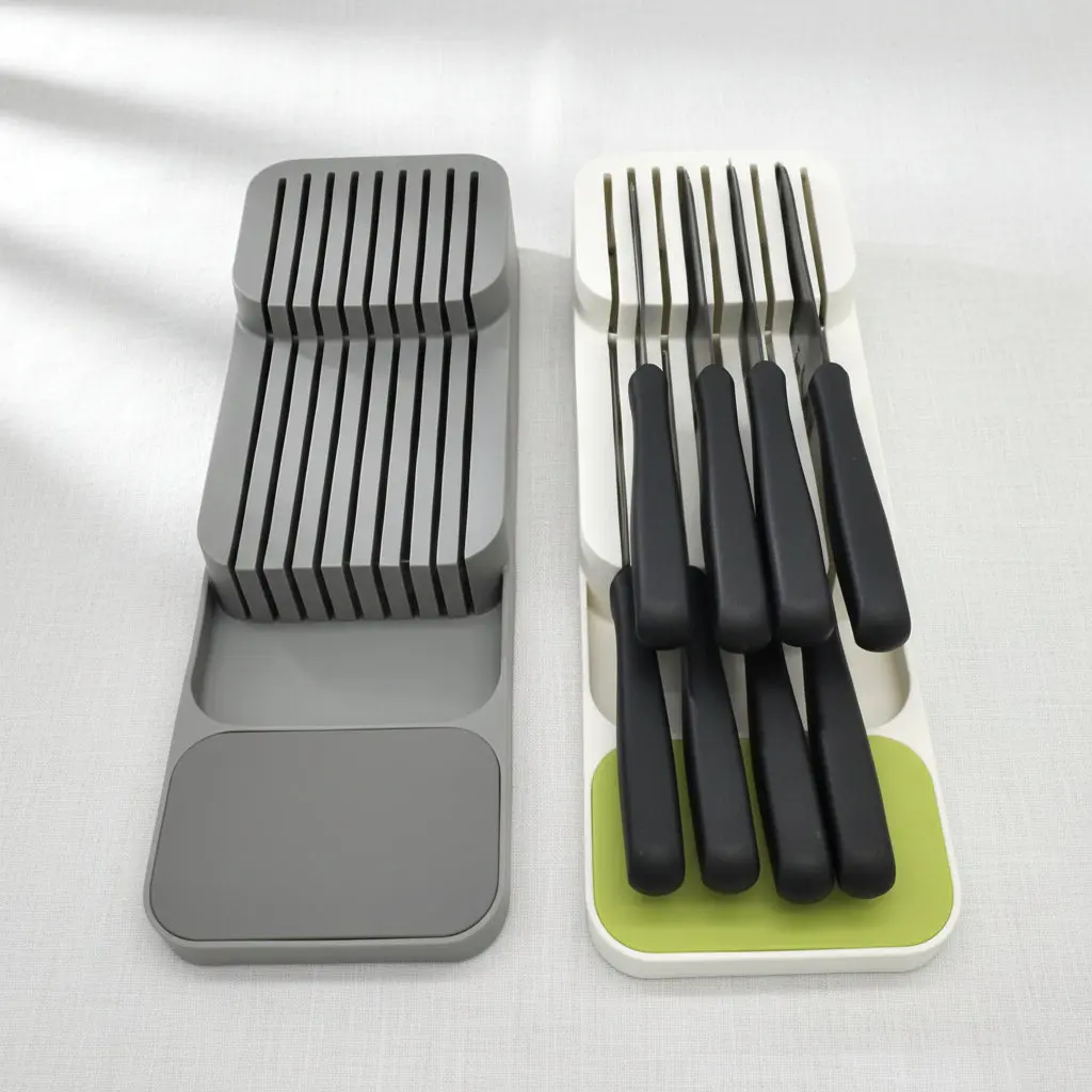 The Obsidian Architectural Blade Vault (Minimalist Knife Storage Box)
