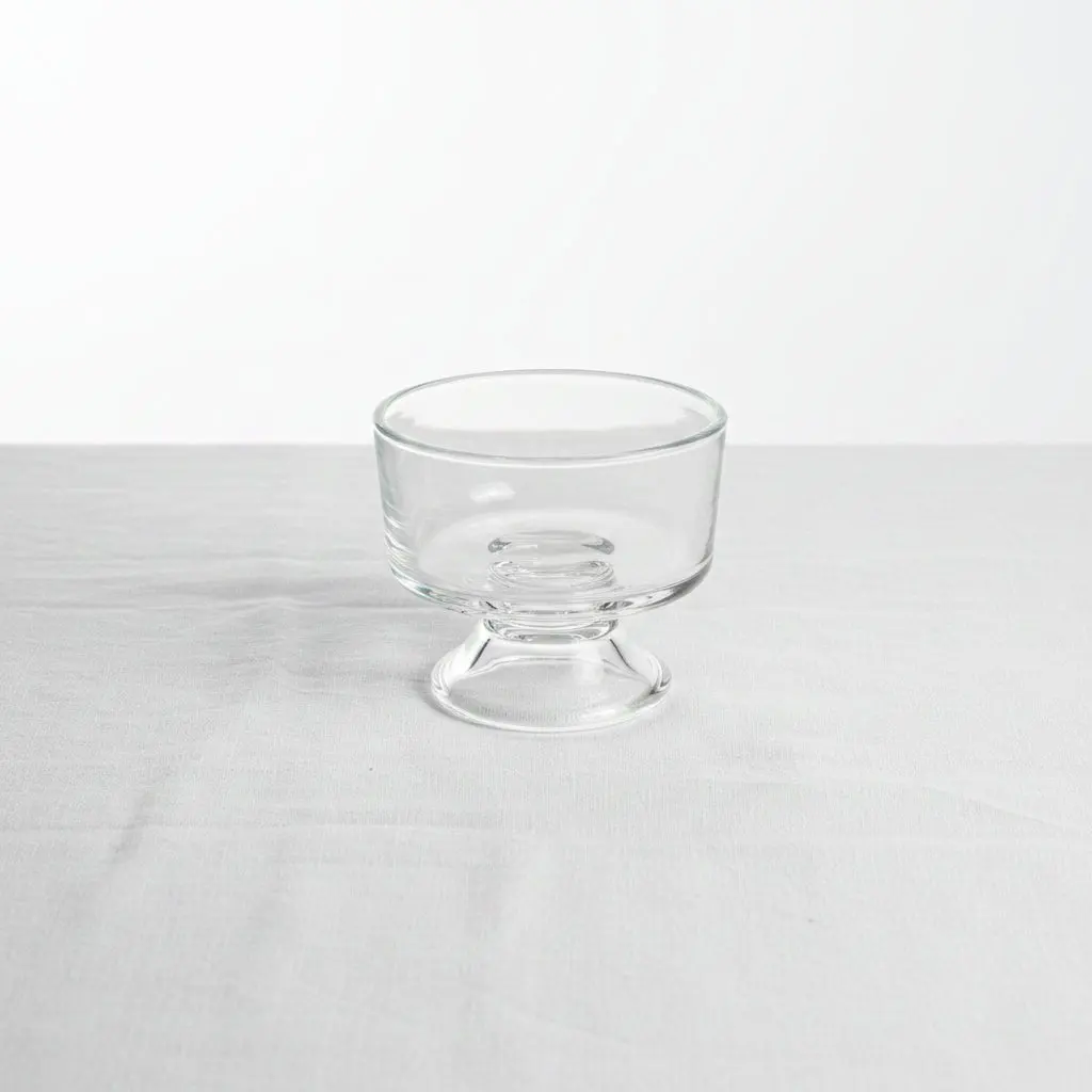 Cream Glass Cups (225ml, 6-Piece) – TB033-1