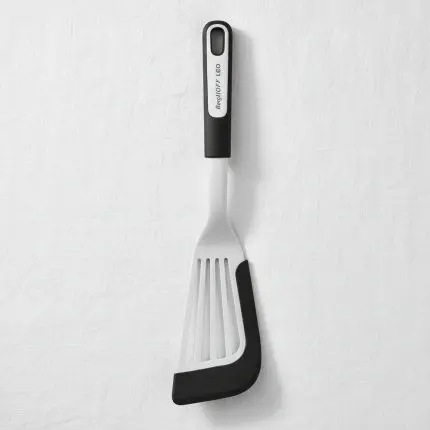 Slotted fish turner Graphite