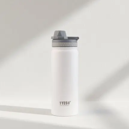 TYESO REVIVE Sports Hydration Bottle with Foldable Handle 750ml