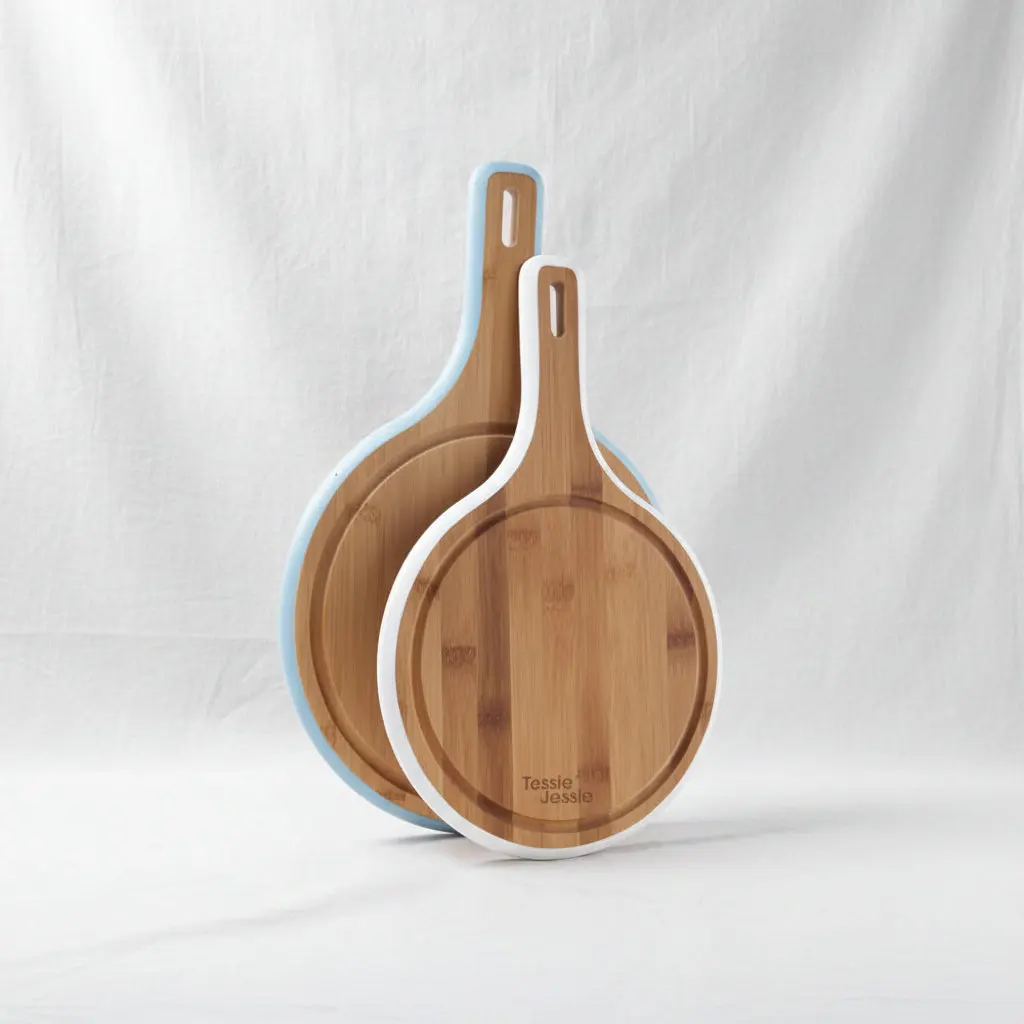 Tessie & Jessie White Round Bamboo Cutting Board 41cm
