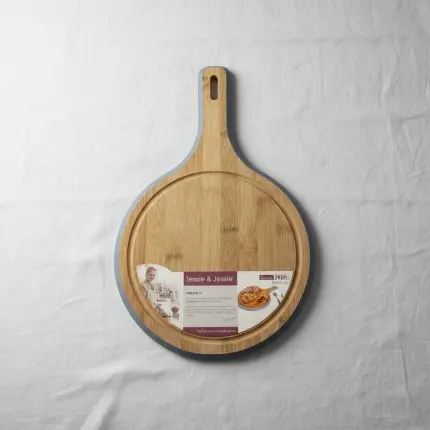The Tessie & Jessie Minimalist 26cm Circular Wooden Cutting Board (Slate Blue Edition)