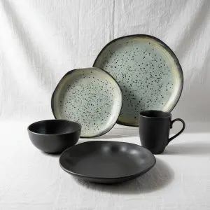Black 30-Piece Organic Dinner Set