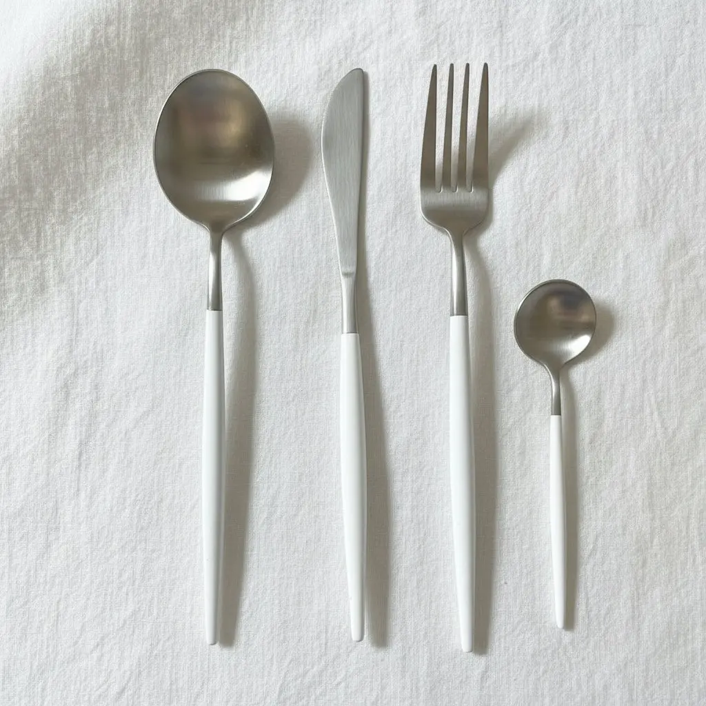 Spoons (24-Piece) – White – C12-10 Spoons (24-Piece) – White – C12-10