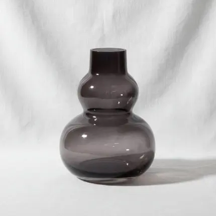 Elegant Midnight Black Glass Decorative Flower Vase (16.5cm)