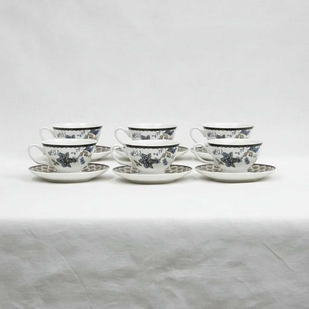 The Elegant 6-Piece Turkish Tea Set