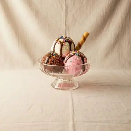 The Minimalist Hospitality Pavilion (Ice Cream Glass Cup 170ml - Style 078)